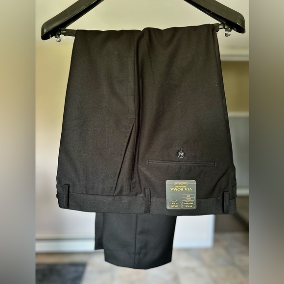 Via Roma Mens Black Suit - Picture 7 of 8